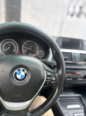 Bmw serie 3 image 6