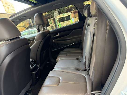 Hyundai Santafe 2019 image 8