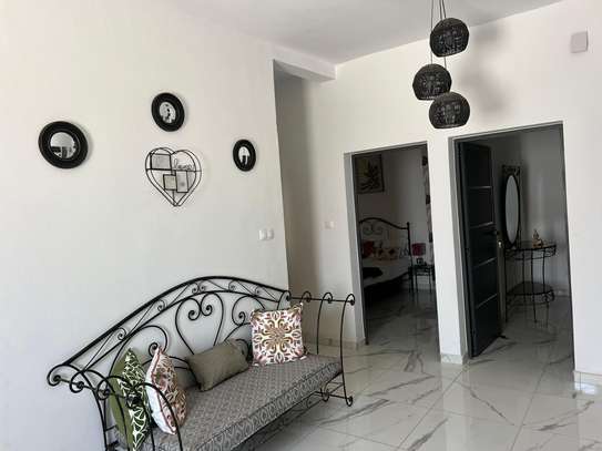 Location Magnifique Villa meublée 7 pièces SIPRES image 6