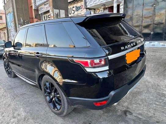 Range rover sport image 7