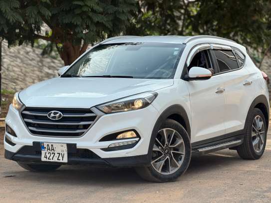 Hyundai Tucson image 2