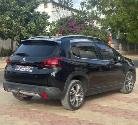 Peugeot 2008 allure manuel diesel image 8