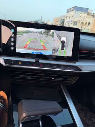 MG ONE image 8