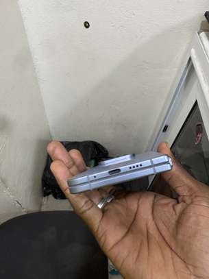 Gloogle pixel 10 pro fold 256GB image 3