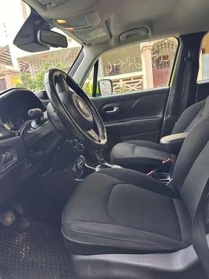 Jeep Renegade 2018 image 7