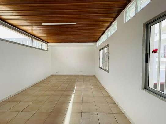 Villa aux Almadies idéal pour Ambassade image 14