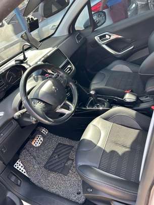 Peugeot 2008 diesel boîte auto 2018 image 5