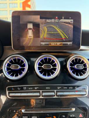 Mercedes Glc 300 image 14