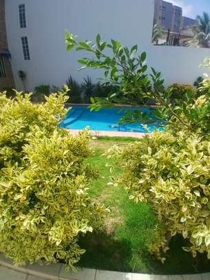 Maison a louer aux Almadies image 15