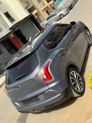 Ssangyong Tivoli 2018 image 13