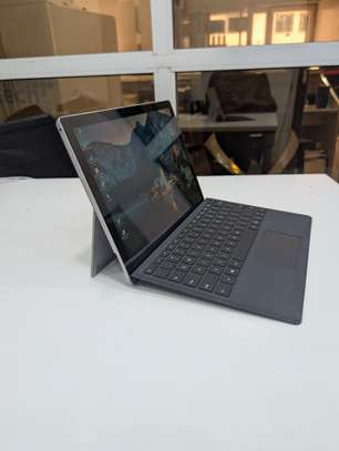 Surface Pro 5 i5 7ieme 8g de ram 256 image 4