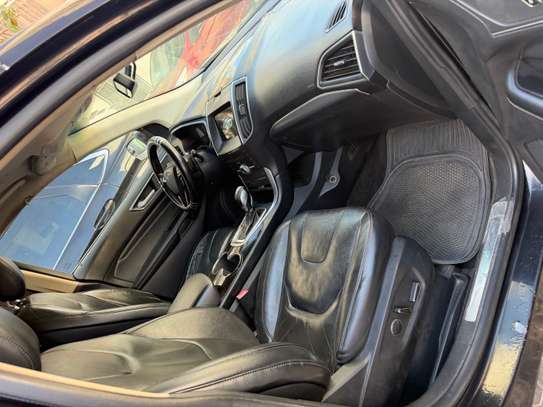 Ford Edge Titanium 2017 image 11