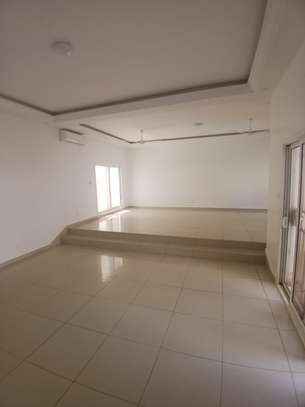 Maison a louer aux Almadies image 4