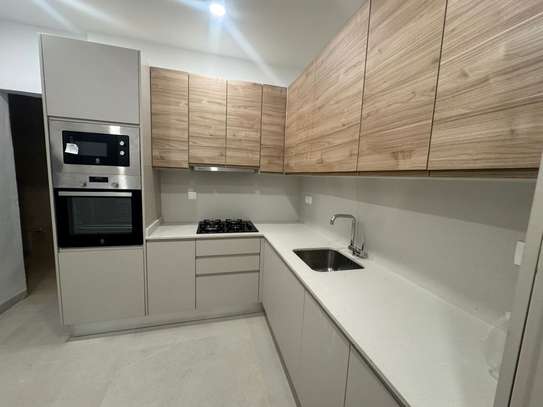 Appartement de 3 chambres au point e lumineux a louer image 10