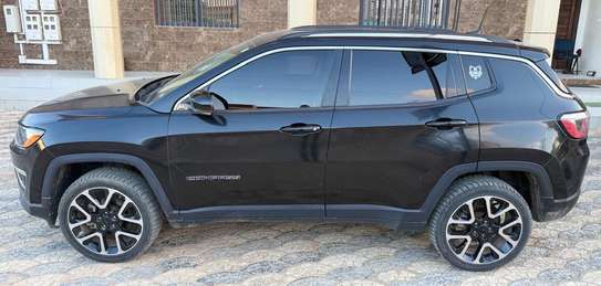 Jeep Compass  limited 2018 image 10