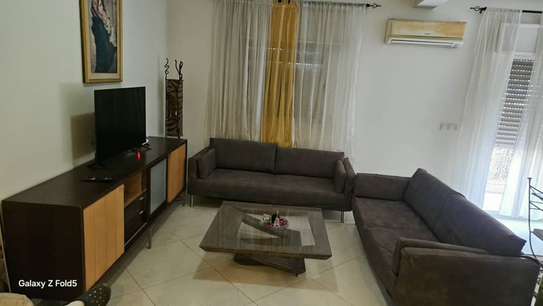 Appartement meublé à louer rond point NGUERIGNE image 3