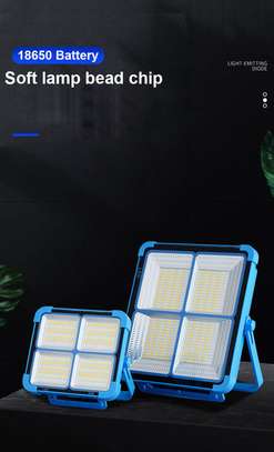 Lampe solaire et Batterie externe 2 en 1 - 100W image 5