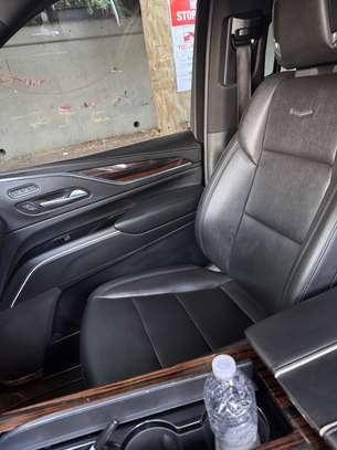 CADILLAC Escalade  2023 image 4