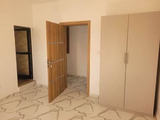 Trois chambres à louer par mois image 11