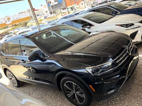 Volkswagen Tiguan image 2