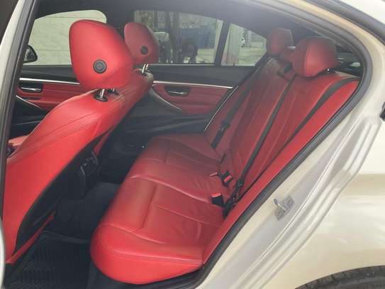 BMW 3301 2018 image 7