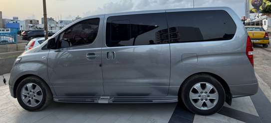 Hyundai Starex 2019 VIP 9 places image 7