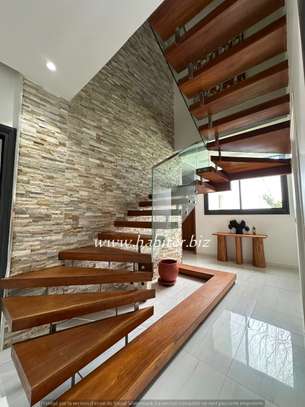 Appartement Duplex meublé à louer au Virage avec vue mer image 10
