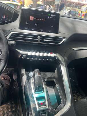 PEUGEOT 5008 2020 image 8