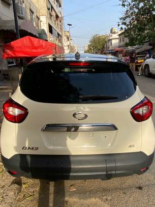 RENAULT QM3 BEIGE image 7