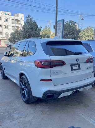 BMW X5 image 13