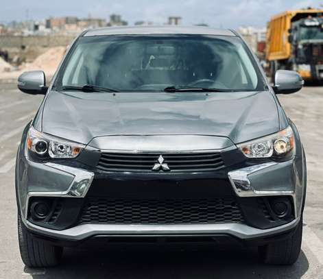 Mitsubishi outlander 2019 image 2