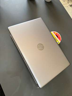 Ordinateur portable Hp i7 10th / 16gb ram / gpu 2gb image 8