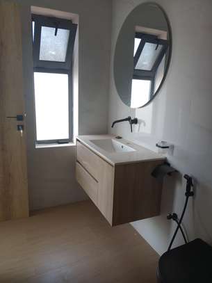 Bel appartement à vendre au Point E image 10