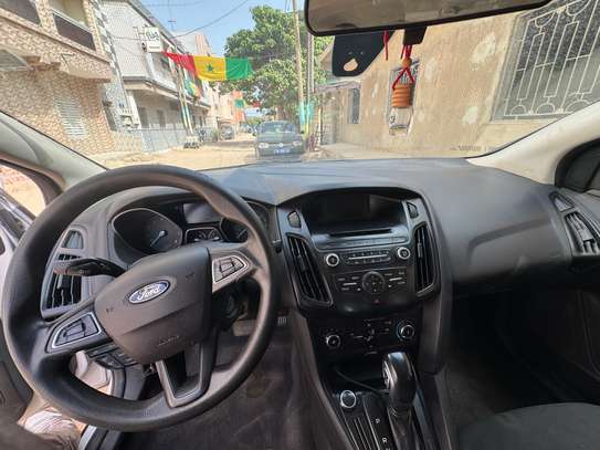 Ford focus SE automatique essence image 3