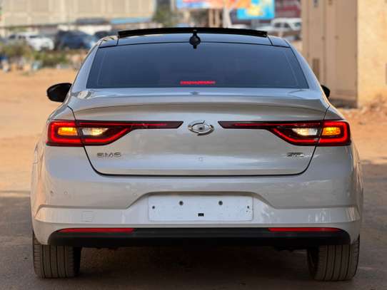 Renault sm6 image 4