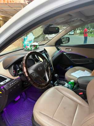 Hyundai santa fe sport 2018 image 3