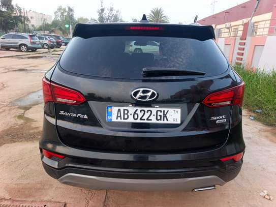HYUNDAI SANTA FE 2018 image 7