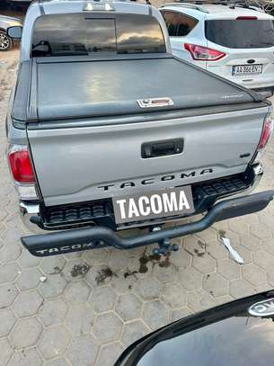 TOYOTA TACOMA 2020 image 5