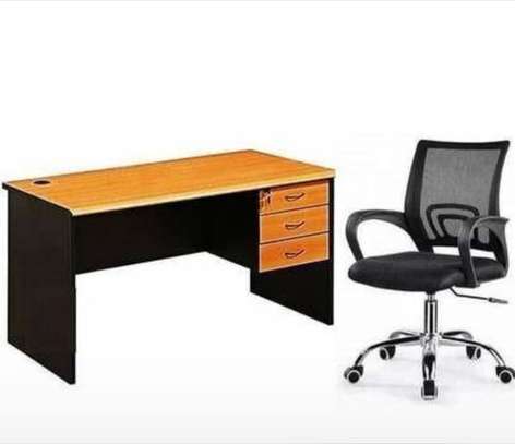 Bureau pro 3 tiroirs verrouillables image 3