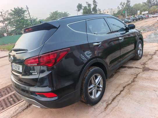 HYUNDAI SANTA FE 2018 image 2