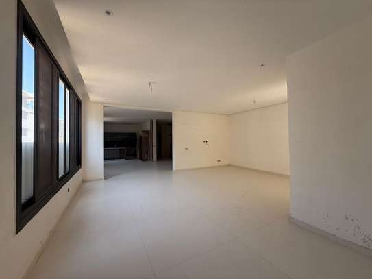 A LOUER - APPARTEMENT DUPLEX - ALMADIES - 4 chambres image 3