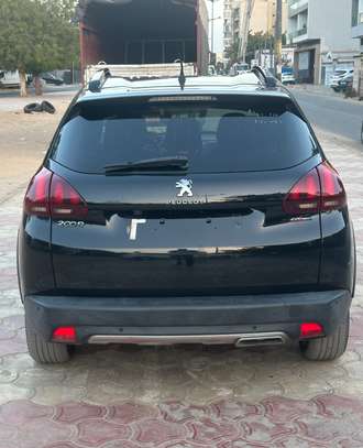 Peugeot 2008 Gt Line manuel diesel venant image 10