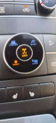 Hyundai Santafe image 11