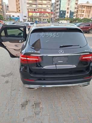 Mercedes GLC 300 2018 image 4