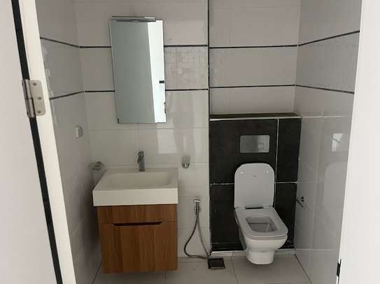 APPARTEMENT F4 A LOUER AUX ALMADIES image 13