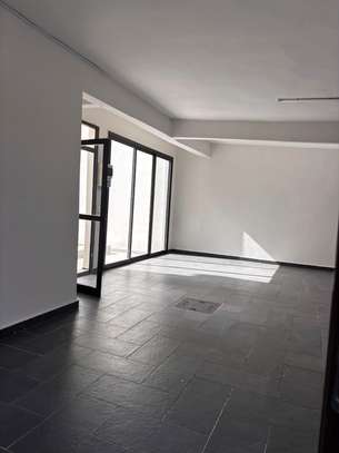 grande villa image 15