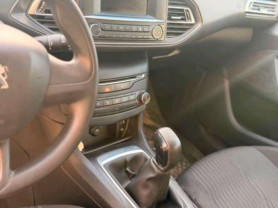 Peugeot image 7