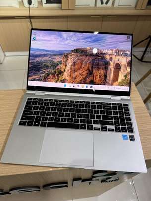 Samsung Galaxy Book 2 Pro - I7 12e | 16GB RAM | 1 Téra image 3