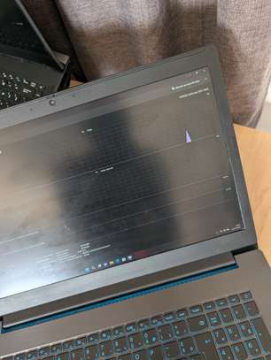 Lenovo IdeaPad i5 9th GTX 1650 / 16gb ram /512gb image 2