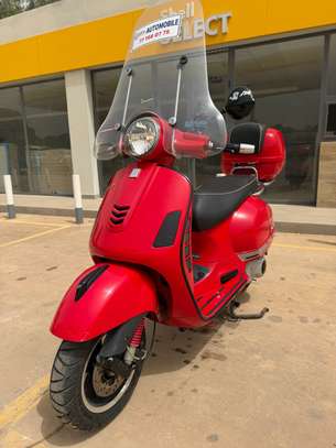 Vespa 125 gts image 6